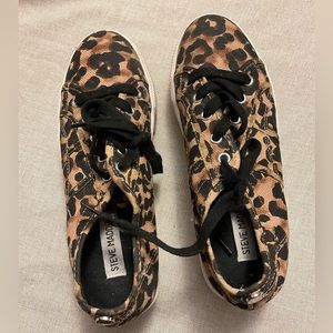 Steve Madden Sneakers - Size 8 1/2